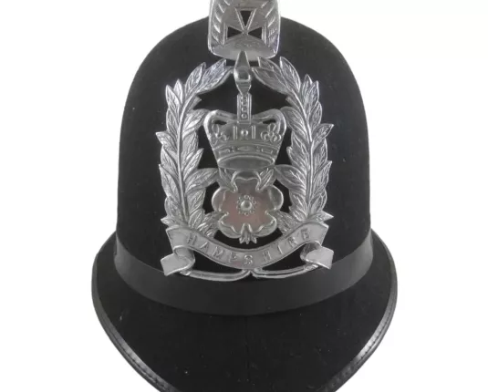 Groot-Brittannië - Helm 'Hampshire Police'