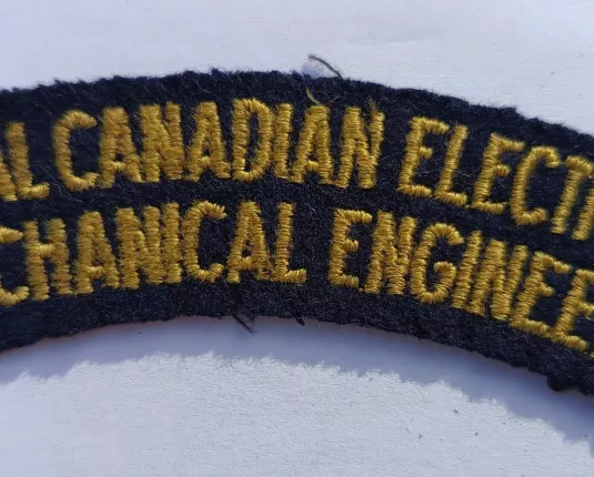 schoudertitel Royal Canadian electrical mechanical engineers