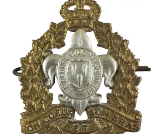 Canadian Army - Le Regiment de Maisonneuve Cap Badge